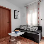 Διαμέρισμα Manuela Πούλα